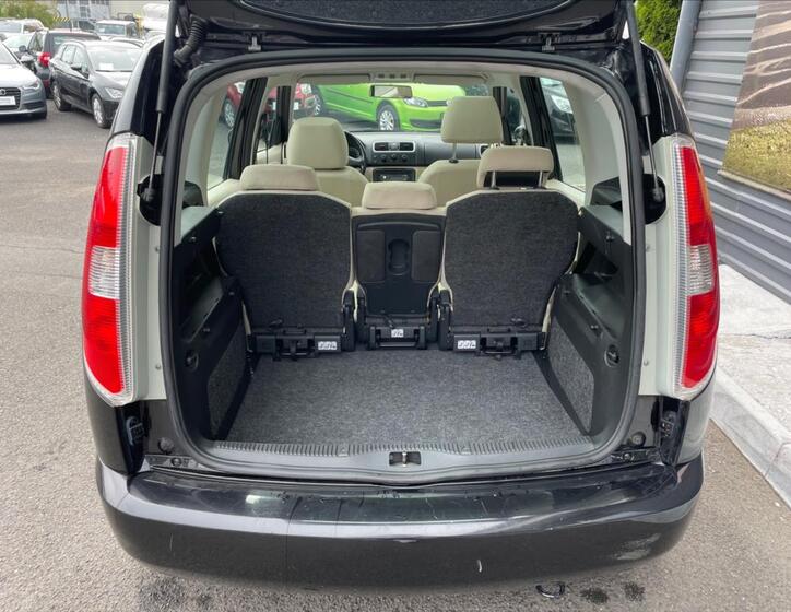 Škoda Roomster 8