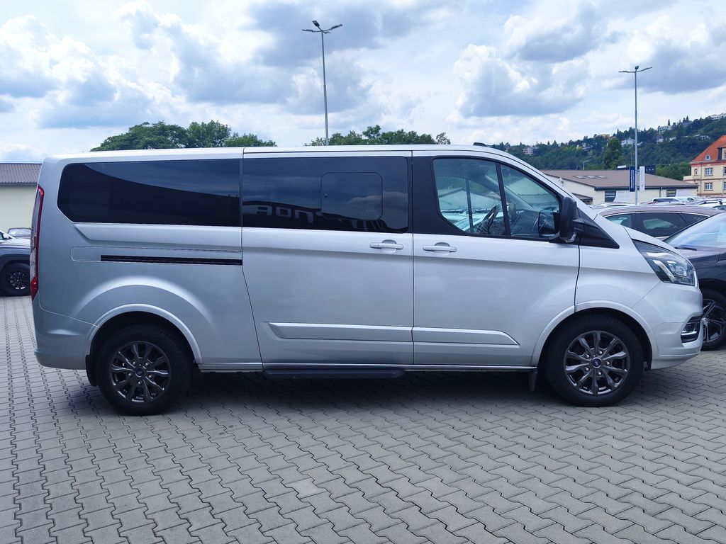 Ford Tourneo Custom