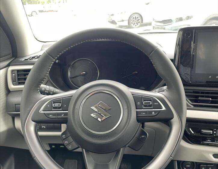 Suzuki Swift 9