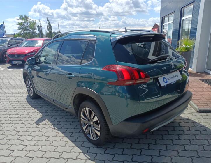 Peugeot 2008 10