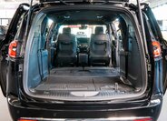 Chrysler Pacifica 8