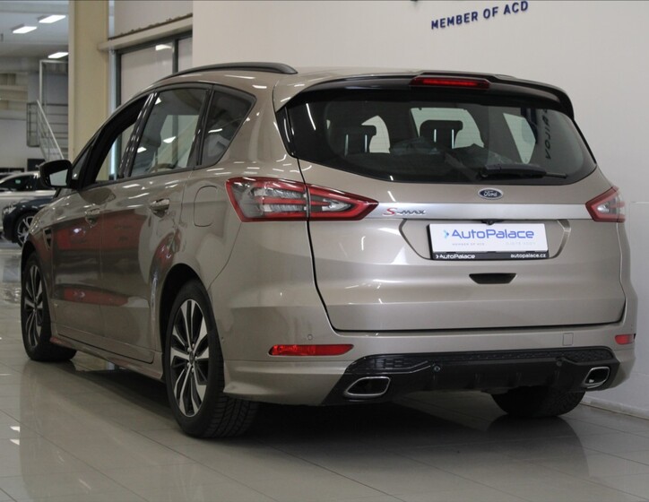 Ford S-MAX 3