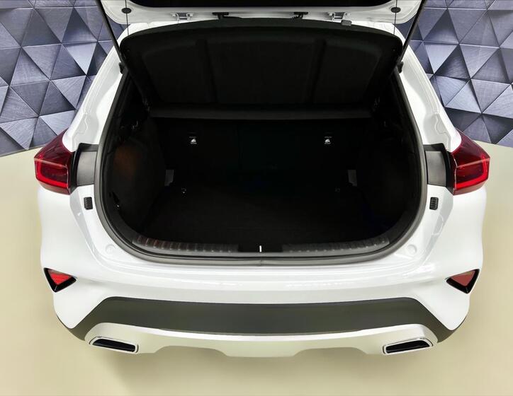 KIA XCeed 23