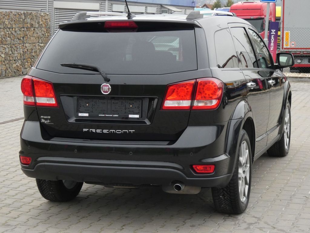 Fiat Freemont