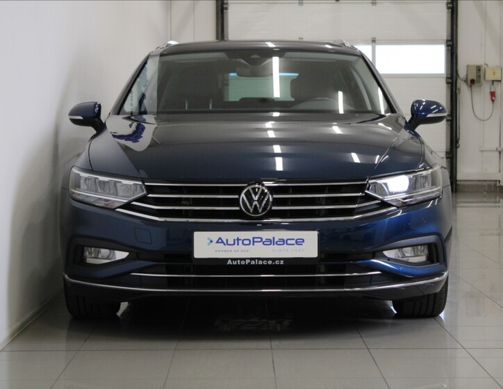 Volkswagen Passat 2