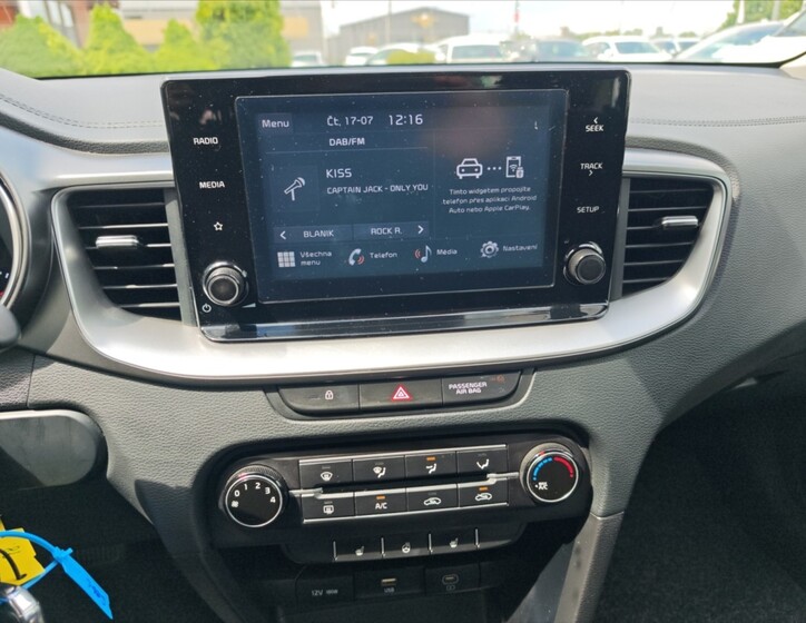 KIA Ceed 9