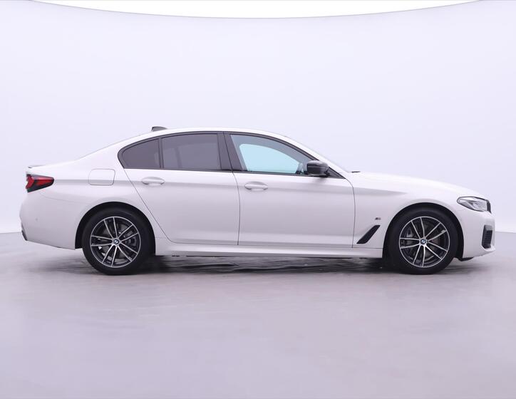 BMW Řada 5 8