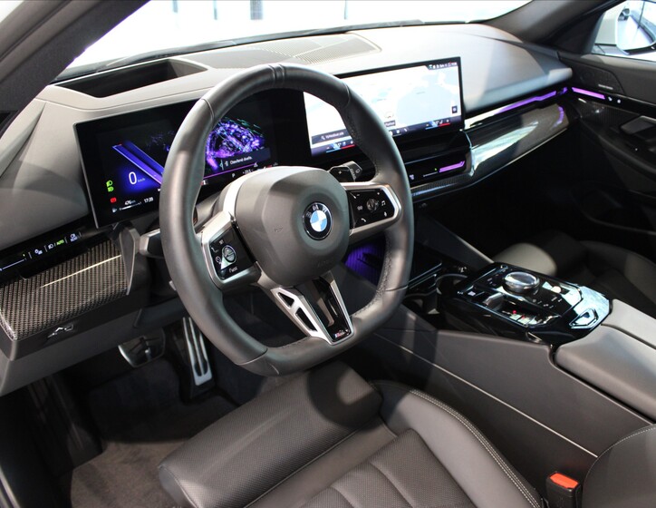 BMW Řada 5 12
