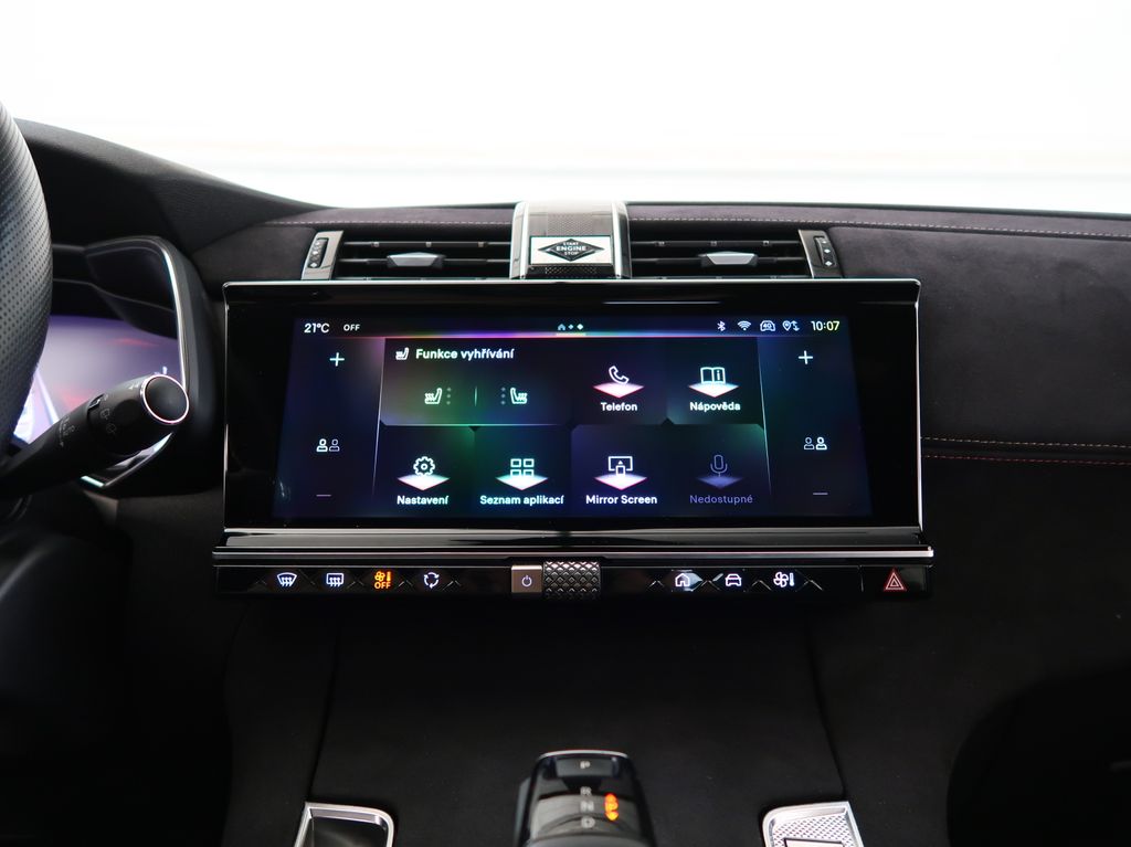 DS Automobiles DS7 Crossback