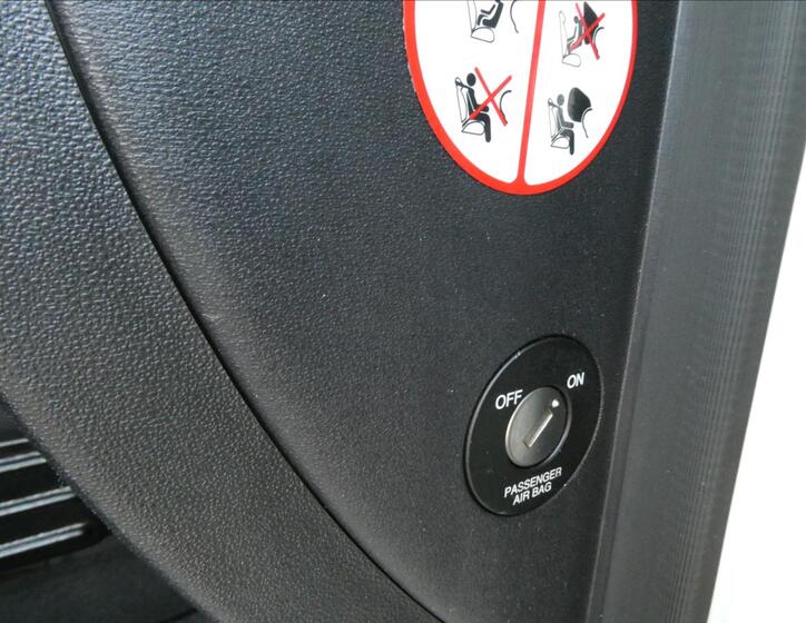 Hyundai i10 32