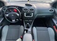 Ford Focus 8