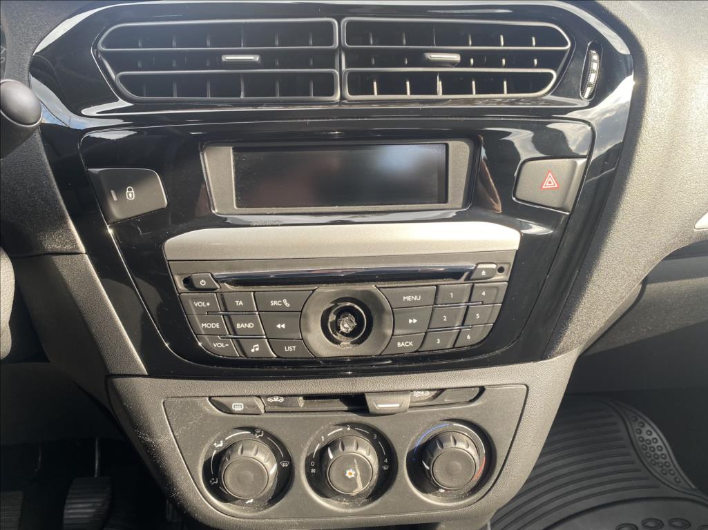 Peugeot 301