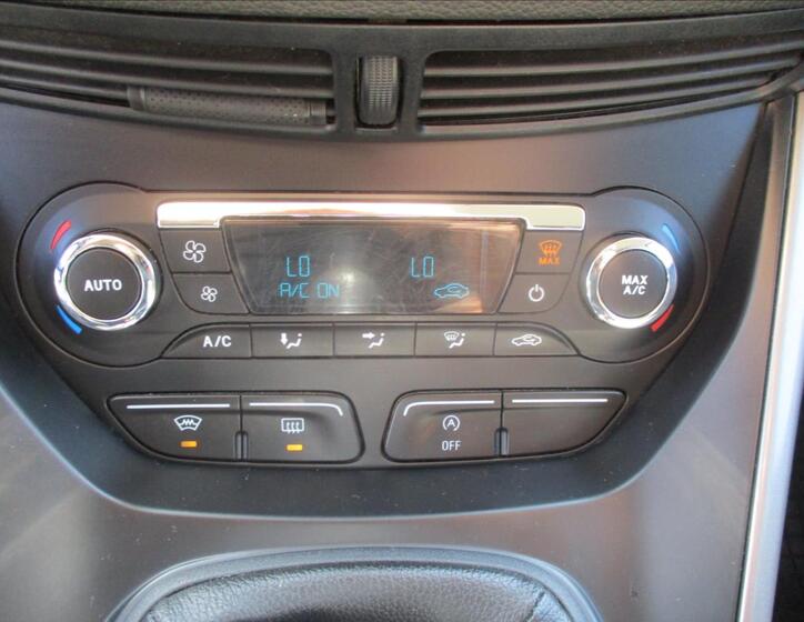 Ford Kuga 22