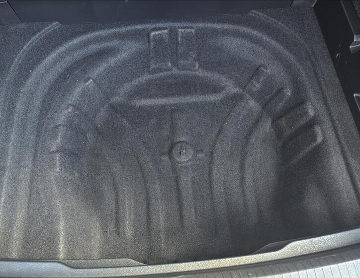 Volkswagen Golf 24