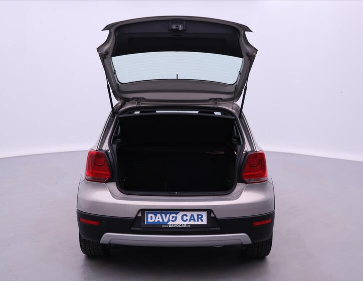 Volkswagen Polo 9