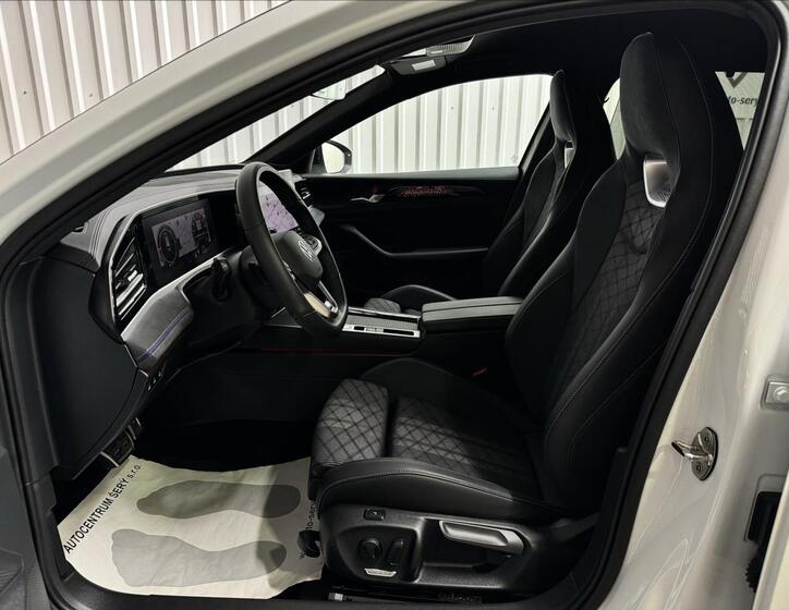 Volkswagen Passat 33