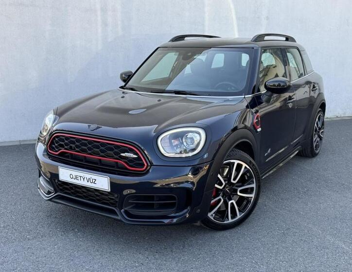Mini Countryman 1