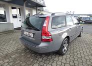 Volvo V50 3
