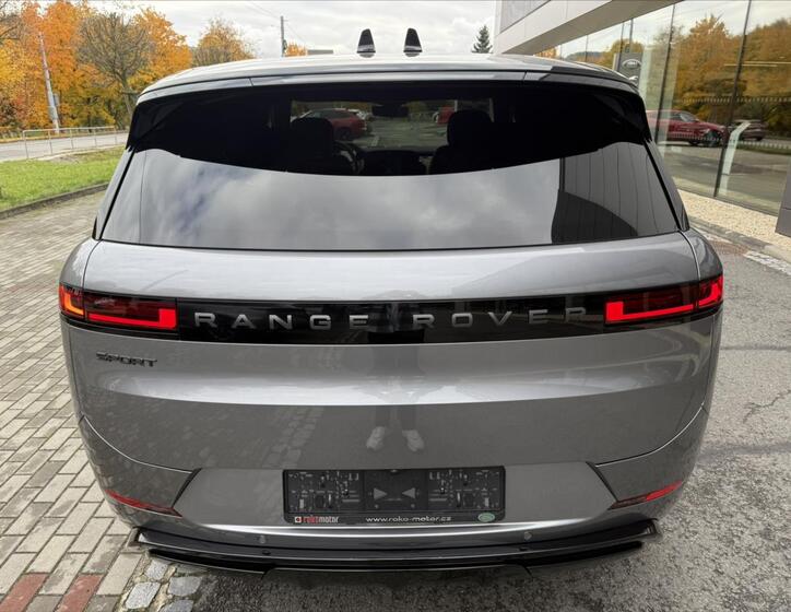 Land Rover Range Rover Sport 8