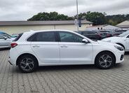 Hyundai i30 4