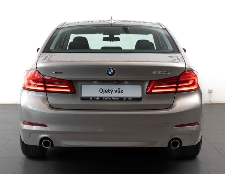 BMW Řada 5 4