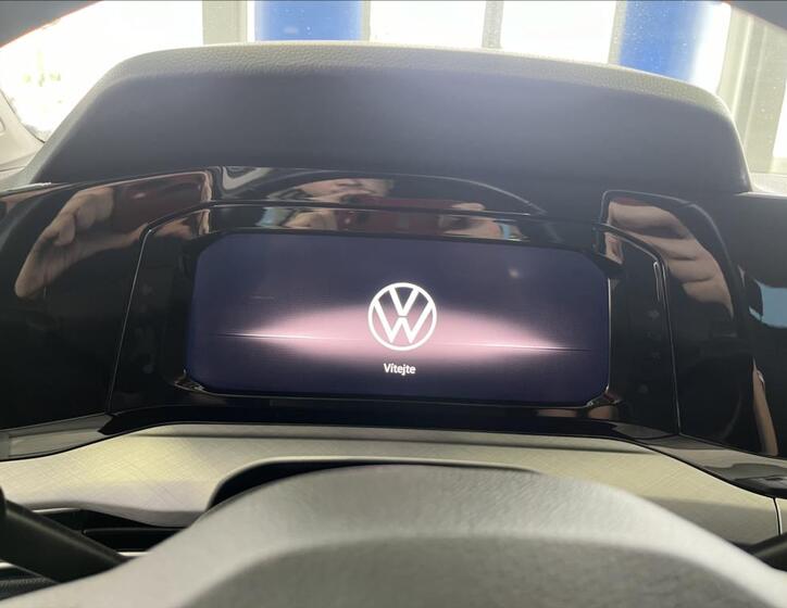 Volkswagen Golf 22