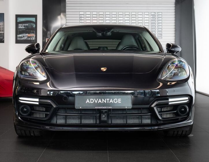 Porsche Panamera 2