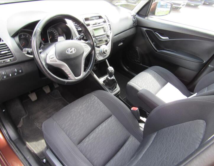 Hyundai ix20 9