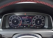 Volkswagen Golf 23