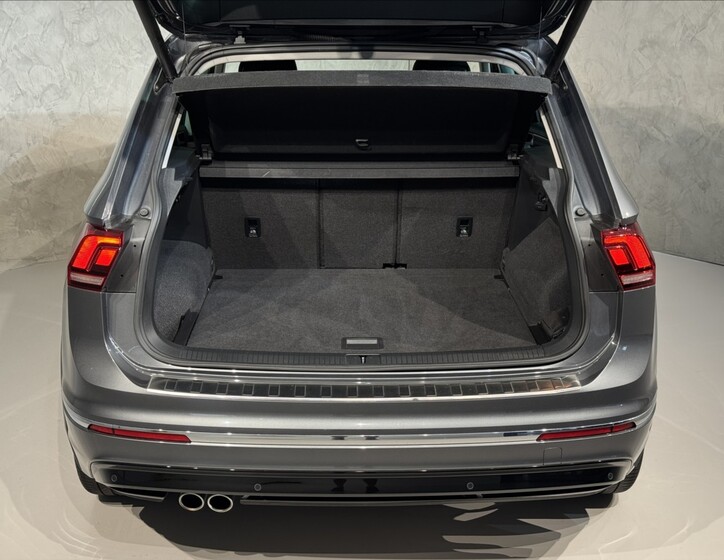 Volkswagen Tiguan 11