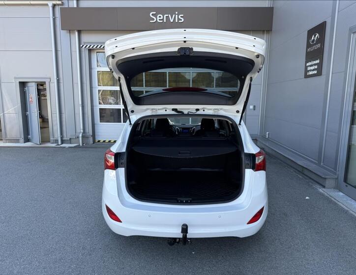 Hyundai i30 17