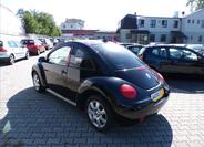Volkswagen New Beetle 4