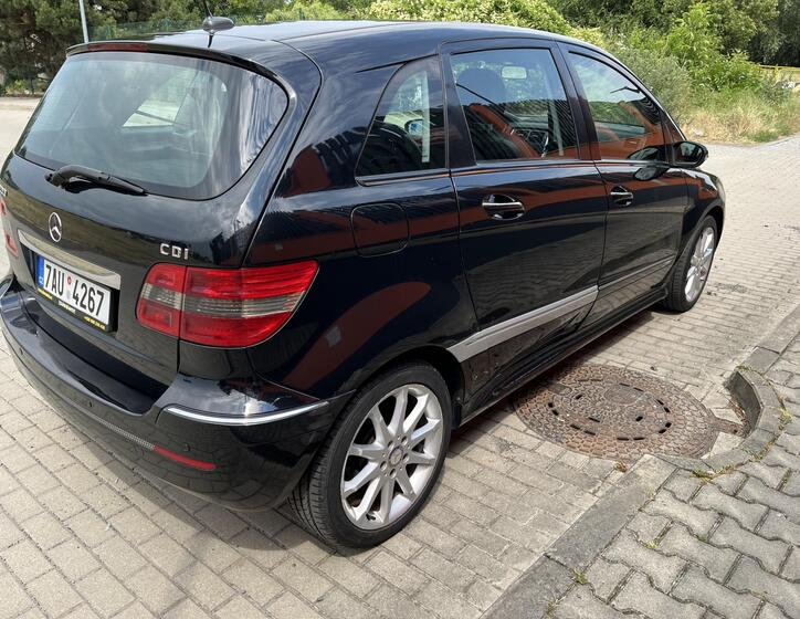 Mercedes-Benz Třídy B 5