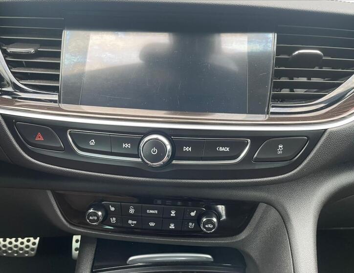 Opel Insignia 13