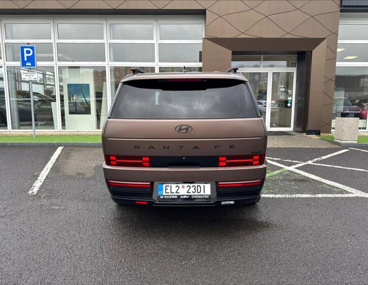 Hyundai Santa Fe 4