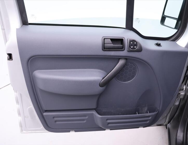 Ford Tourneo Connect 11