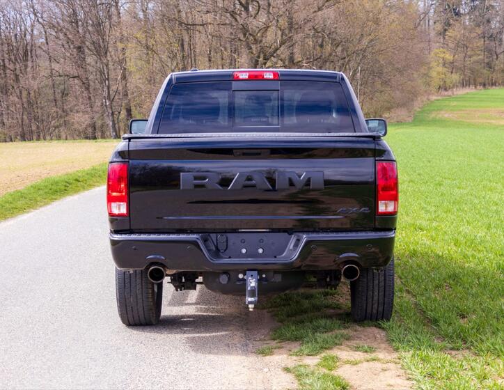 Dodge RAM 6