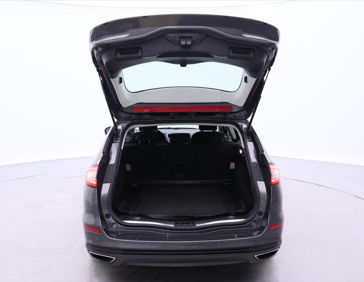 Ford Mondeo 9