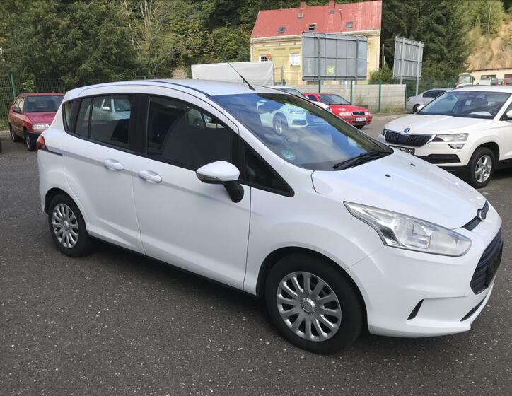 Ford B-MAX 4