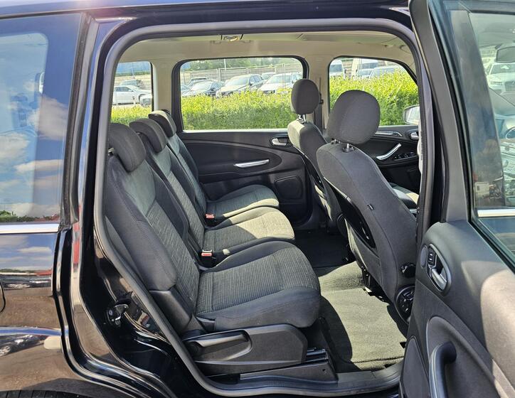 Ford Galaxy 25