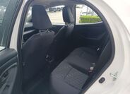Toyota Yaris 12