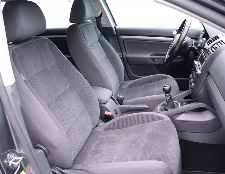 Volkswagen Golf 14