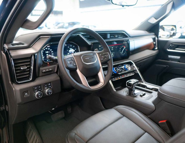 GMC Sierra 10