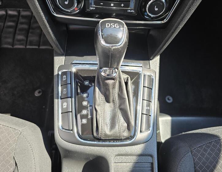 Škoda Superb 21