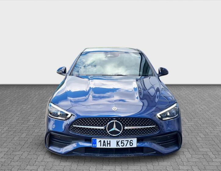Mercedes-Benz Třídy C 8