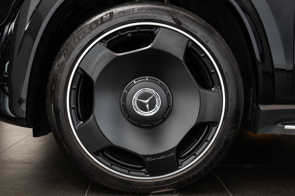 Mercedes-Benz GLS
