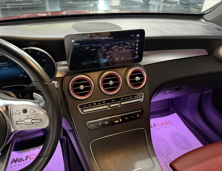 Mercedes-Benz GLC 13