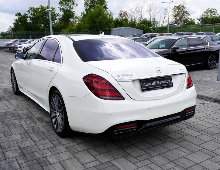 Mercedes-Benz Třídy S 4