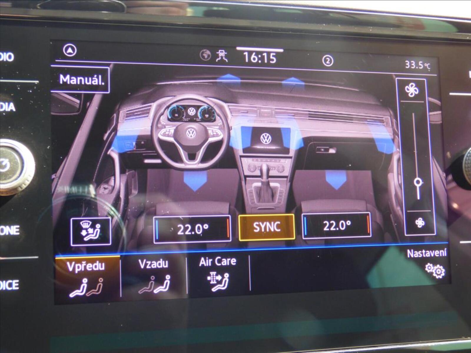 Volkswagen Passat 35