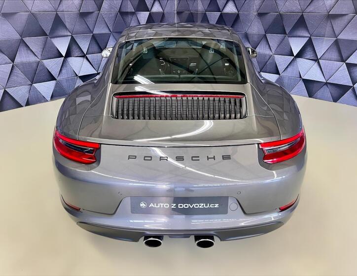 Porsche 911 6